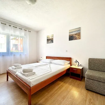 Apartment Mari - 150 M From Sea