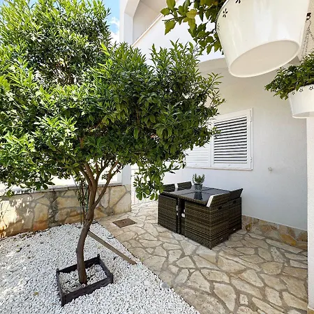 Mari - 150 M From Sea * Trogir