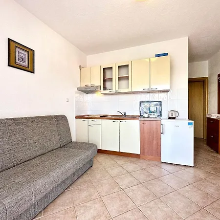 Mari - 150 M From Sea Trogir